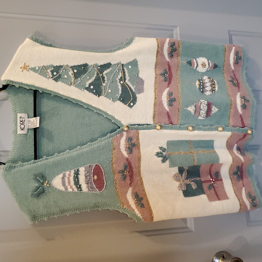 Koret Christmas Vest
